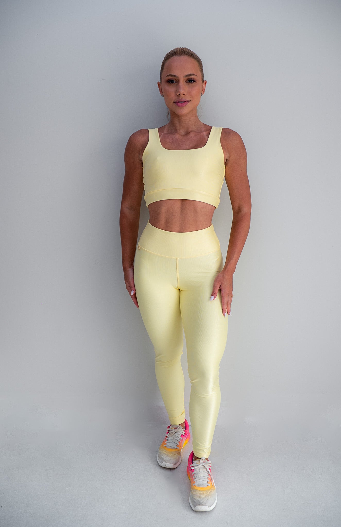 Conjunto Calça + Top Capri