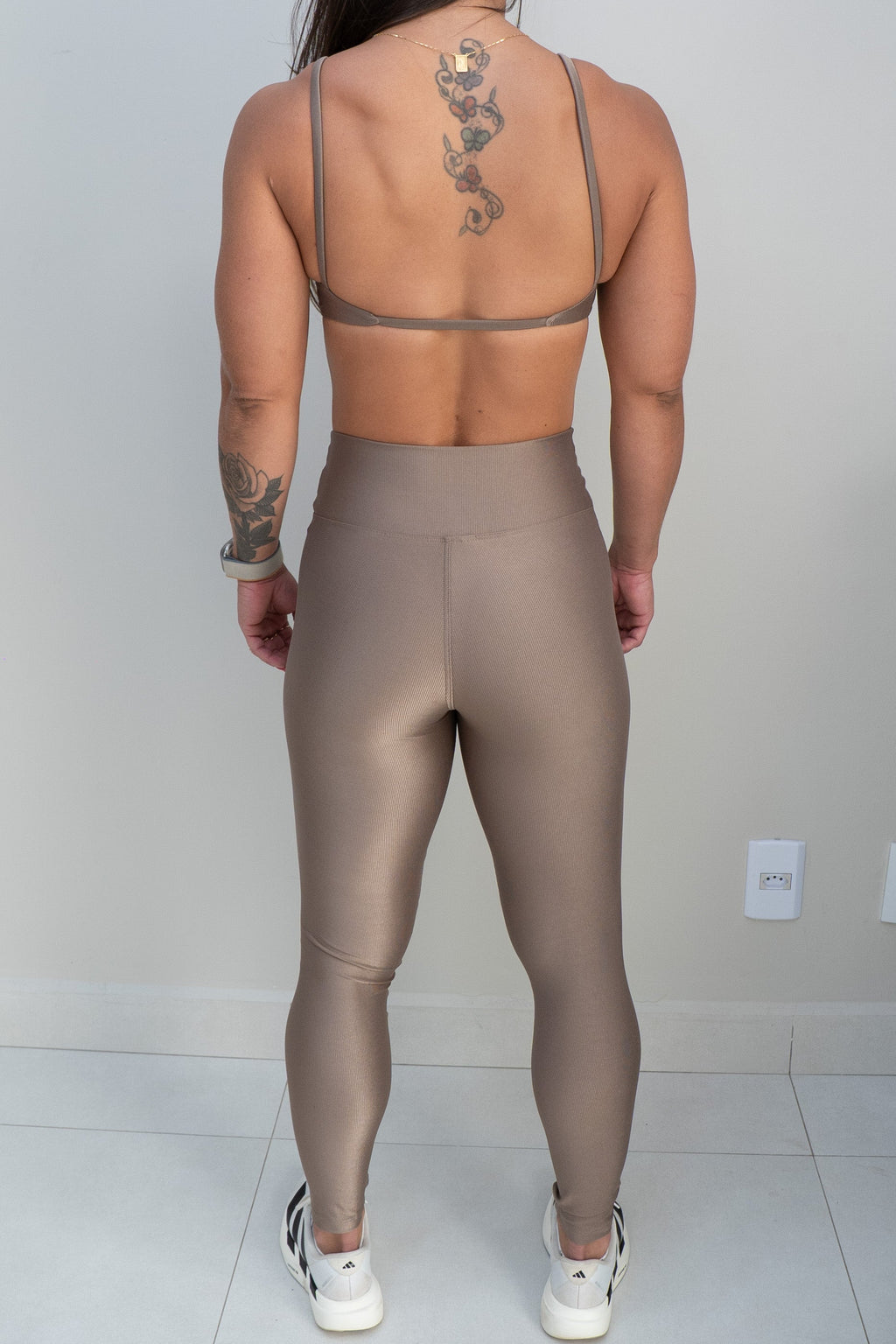 Conjunto Calça e Top Tahiti